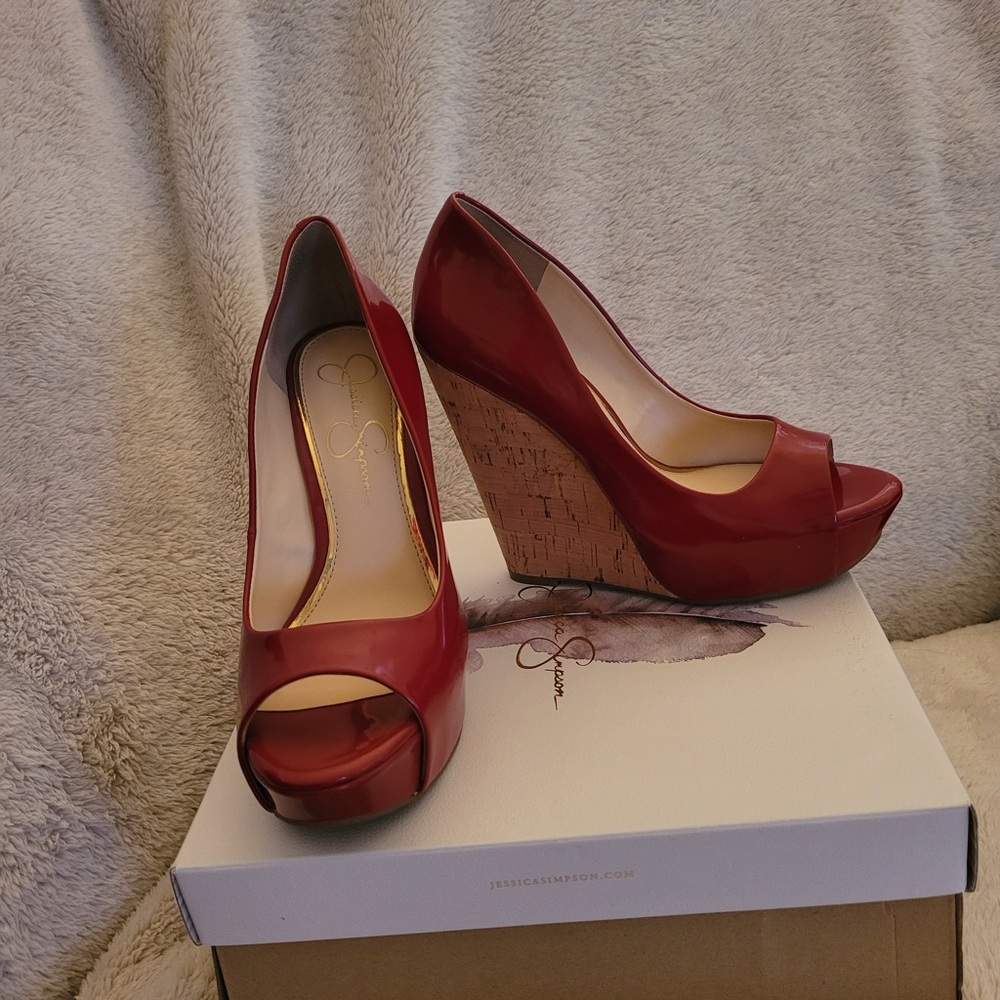 Jessica Simpson platform wedge heels.  Size 8.  Excellent condition.
